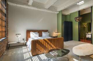 Отель Stamba Hotel Тбилиси Трехместный номер-1